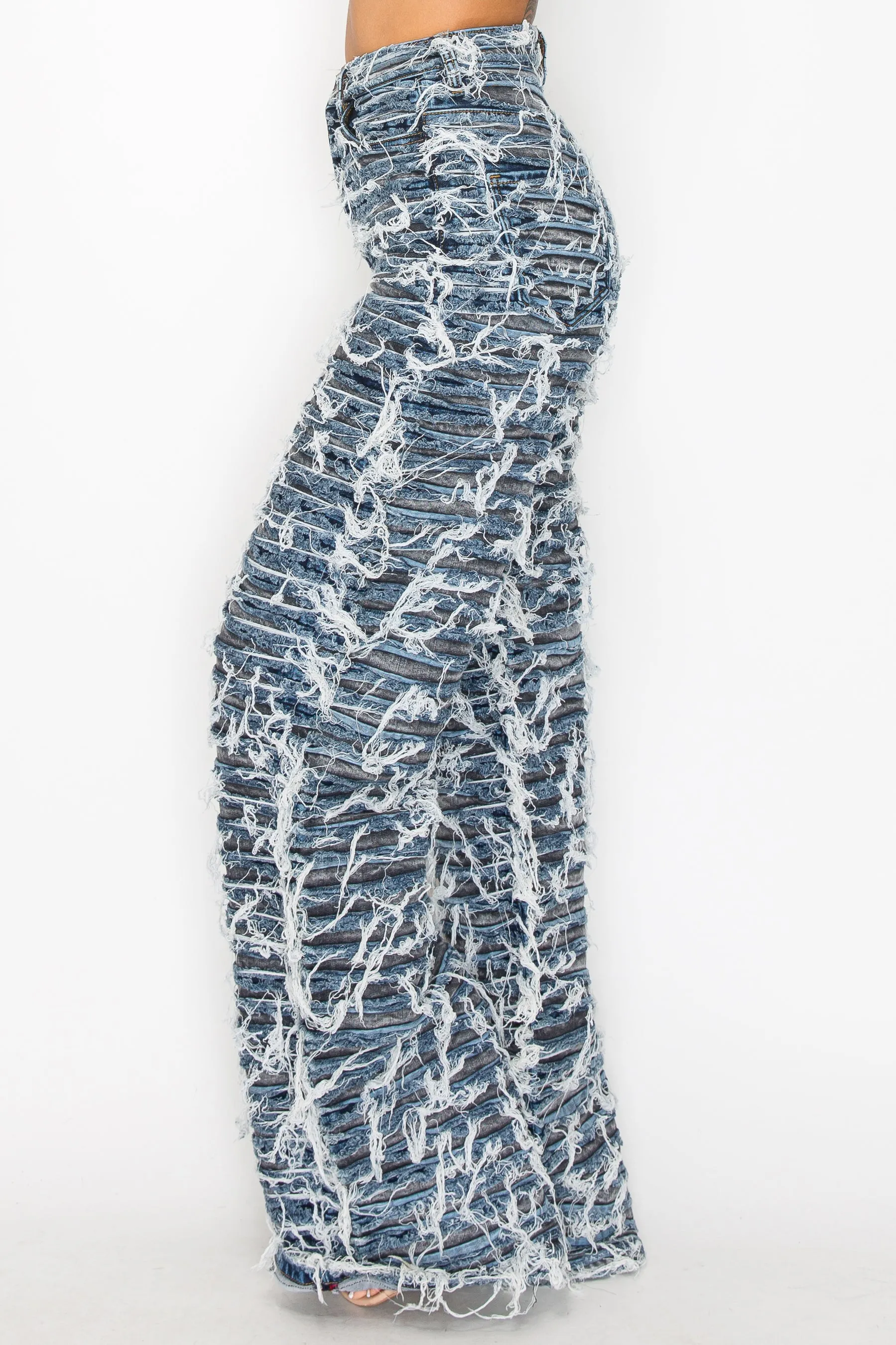 40673 High Rise Wide Leg Dual Layer Frayed Jeans