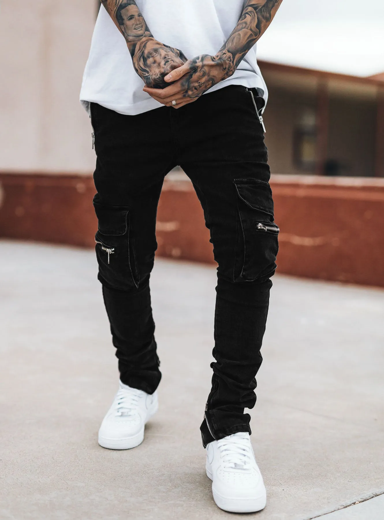 Cargo Jeans V6 in Jet Black