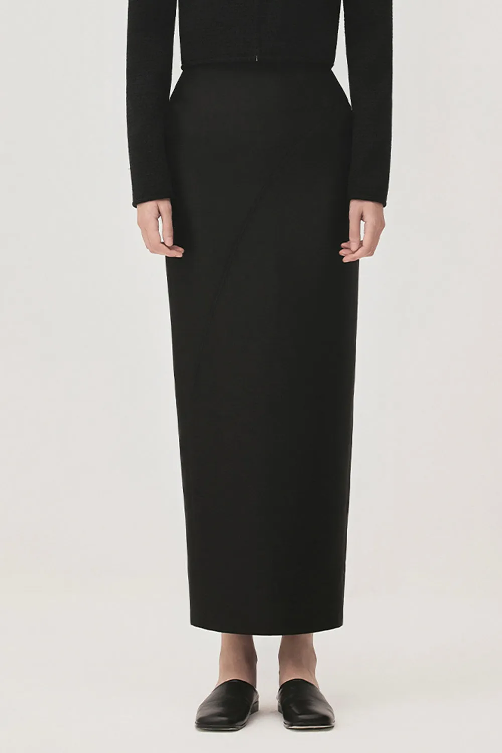 Thanh An Pegged Back Slit Taffeta Midi Skirt