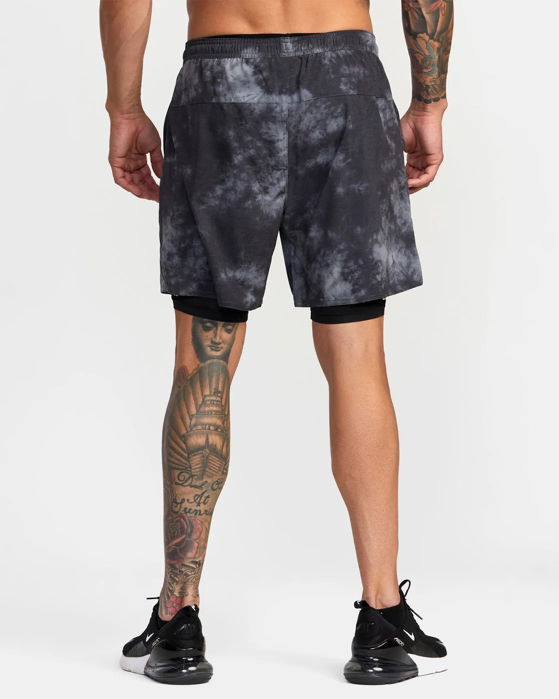 Yogger Train 2-In-1 Elastic Waist Workout Shorts 17" - RVCA Black Tie Dye