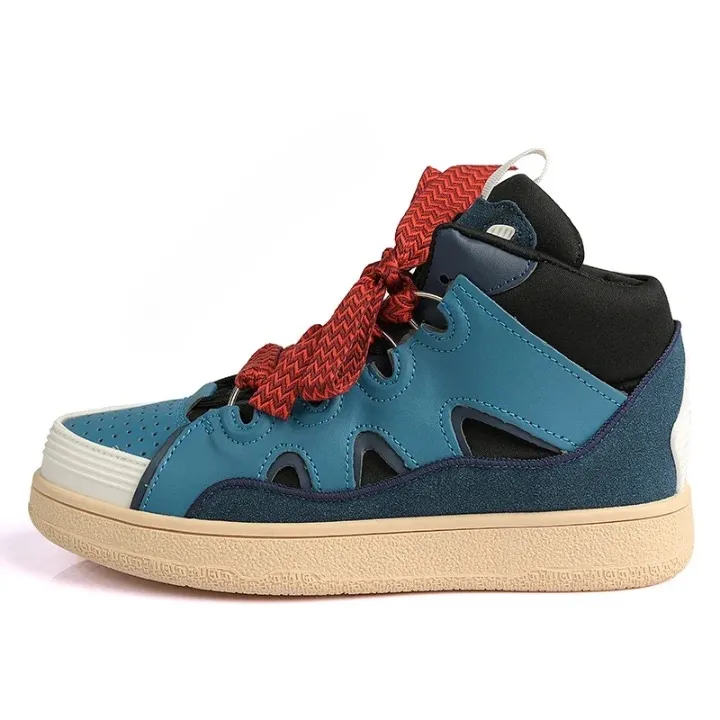 Zodie Wide Shoe Lacing UNISEX High Top Sneakers