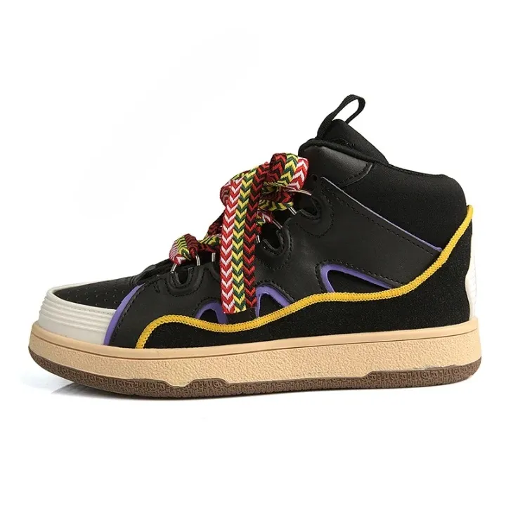 Zodie Wide Shoe Lacing UNISEX High Top Sneakers
